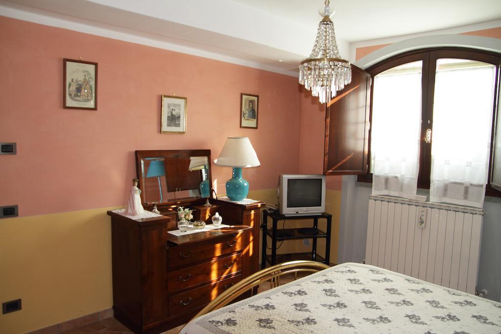 Apartamento I Due Frassini Montespertoli Habitación foto